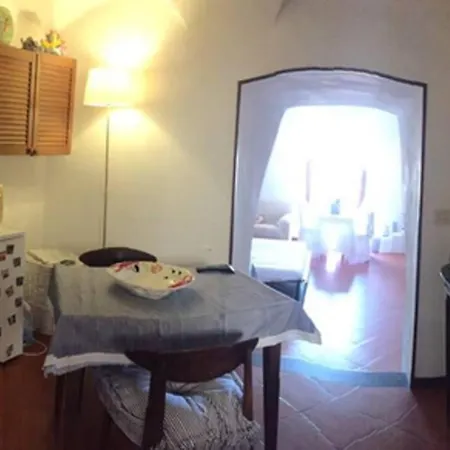 Casa Storica Centro 4 P.l. * Σαν Ρέμο